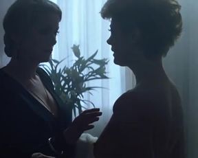 Susan Sarandon, Catherine Deneuve Nude - The Hunger (1983)