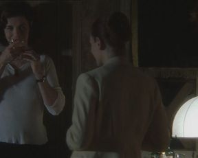 Loredana Cannata, Giulia De Gresy nude - Senso '45 (2002)