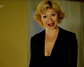 Jana Paulova nude - Kamenak (2003)