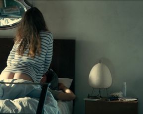 Laetitia Casta - DO NOT DISTURB