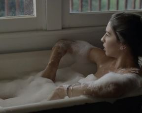 Jamie Gray Hyder naked - Better Days (2019)