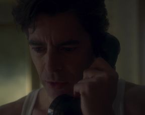 Marina Salas sexy- Hache  (2019) (Season 1, Episode 5)