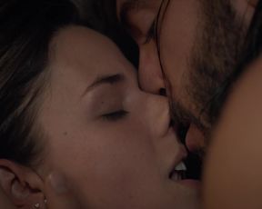 Pamela Almanza nude - Yankee s01e01e07e12e21e25 (2019)