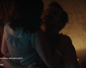 Guiomar Puerta nude - 45 Revoluciones s01e10 (2019)