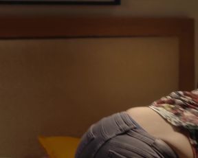 Maggie Civantos nude - La pequena Suiza (2019)