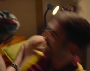 Maggie Civantos nude - La pequena Suiza (2019)