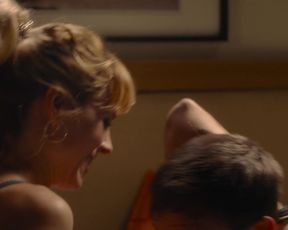 Maggie Civantos nude - La pequena Suiza (2019)