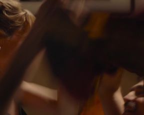 Maggie Civantos nude - La pequena Suiza (2019)