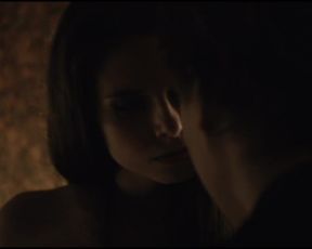 Tereza Vitu nude - Bez doteku (2013)