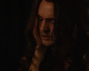 Victoire Dauxerre nude - Versailles s03e01-02 (2018)