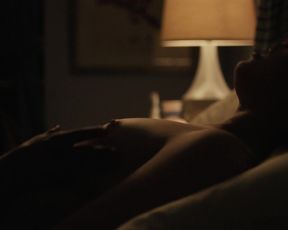 Riley Voelkel, Madeleine Wyda, Caitlin Hammond, Monica Raymund - Hightown s01e01 (2020) sexy topless scenes
