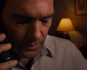 Jennifer Lopez sexy - Bordertown (2006)