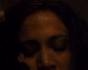 Jennifer Lopez sexy - Bordertown (2006)