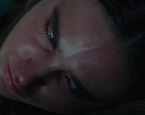 Jennifer Connelly & Aliya Campbell - Requiem For A Dream (2000)