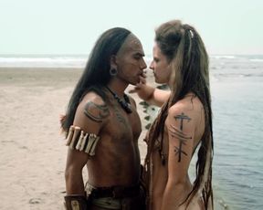 Paulette Hernandez nude - Sitiados Mexico s01e07 (2019)