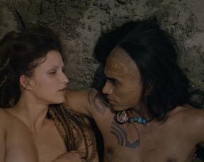 Paulette Hernandez nude - Sitiados Mexico s01e07 (2019)