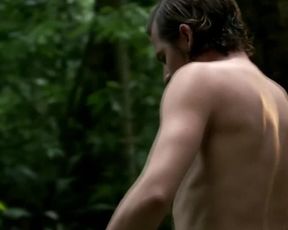 Isabell Gerschke nude - Fluss des Lebens - Verloren am Amazonas (2013)