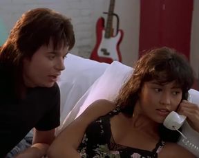 Tia Carrere Sexy - Wayne's World (1992)