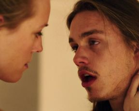 Emmeli Stjarnfeldt naked - Surrogate s01e05-06 (2017)