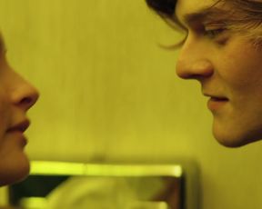 Olivia DeJonge, Geetanjali Thapa - Stray Dolls (2020) celeb hot scene