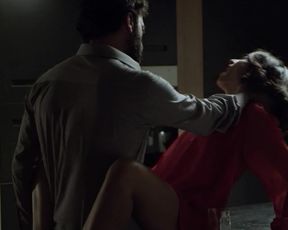 Elena Lietti nude -  Il miracolo s01e03 (2018)