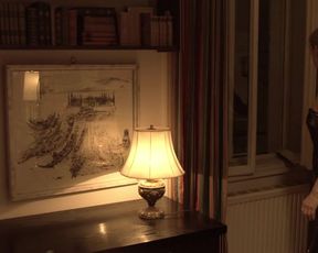 Julia Dietze nude - Onkel Wanja (2017)