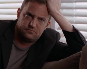 Mary Steenburgen Sexy - Numb (2007)