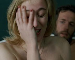 Valeria Bruni Tedeschi nude - 5x2 (2004) Sex Scene