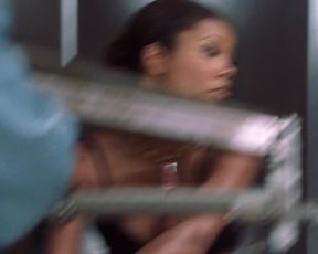 Gabrielle Union - Cradle 2 the Grave (2003)