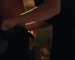 Giovanna Mezzogiorno naked - Napoli Velata (2017) Nude movie