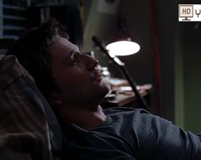 Jaclyn DeSantis & Aliya Campbell & Others - Road Trip (2000)