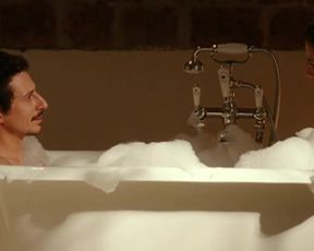 Giulia Michelini Nude - Immaturi (Inmaduros, 2011)