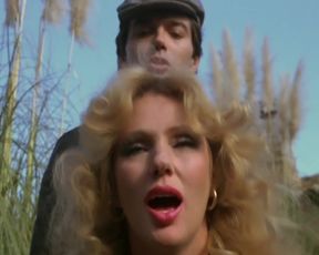 Marina Hedman, Helene Shirley, Selene Marquis - Sueca bisexual necesita semental (1982) Classic Erotic