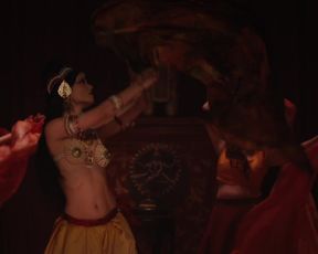 Emilie Biason - Santos Dumont s01e04 (2019) Naked actress in a sexy video