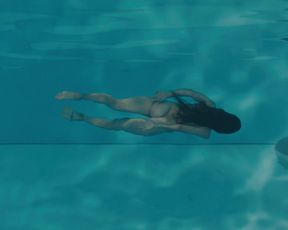 Elena Anaya nude - Jett s01e02 (2019)