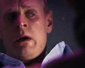 Mille Lehfeldt Nude - Smukke mennesker (2010)