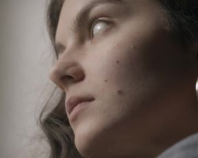 Wiktoria Kruszczynska, Kaja Zalewska nude - Zabawa (2019)