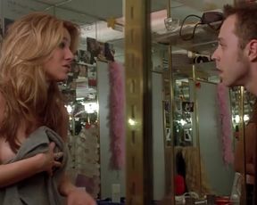 Joanna Krupa Nude, Lynn Collins Sexy - The Dog Problem (2006)