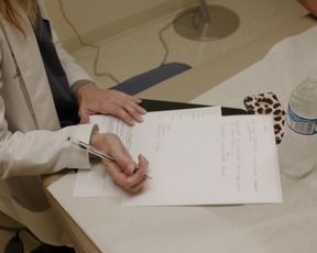 Lady Gaga naked - Gaga Five Foot Two (2017)