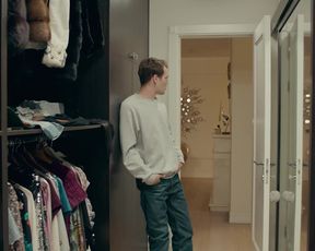 Darya Moroz nude - Soderzhanki s01e01 (2019)