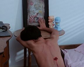 Traci Mann - Sgt.Kabukiman N.Y.P.D (1990)