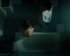 Sandra Drzymalska nude - Powrot (2018)