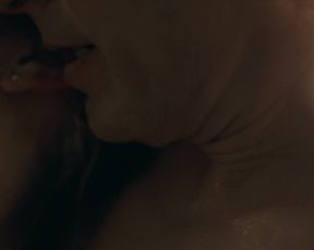 Judy Greer naked - Kidding s01e05 (2018)