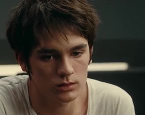 Julie Bremon & Kate Moran Les rencontres d'après minuit (2013)