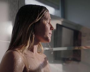 Harriet Dyer nude - The InBetween s01e01 (2019)