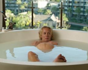 Katja Riemann naked - Todliche Geheimnisse - Jagd in Kapstadt (2017)