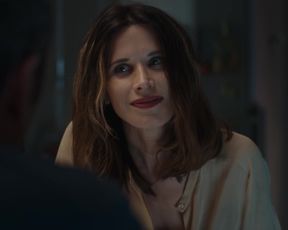 Laura Chiatti , Valentina Cervi - The Players (2020) sexy hot scene