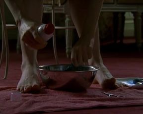 Peggy Martineau Nude - Les vivants et les morts s01e07 (2009)