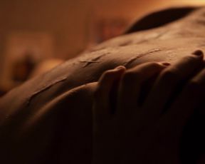 Lisa Vicari nude - Dark s02e01e04-06 (2019)