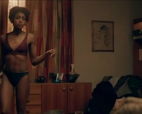 Simona Brown nude – Kiss Me First s01e03 (2018)